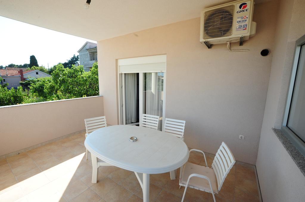 Apartment Klelija *