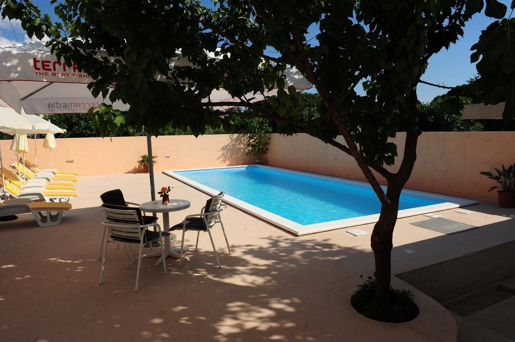 Apartman Klelija *